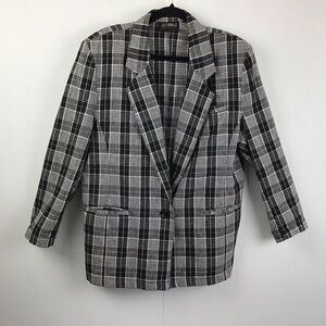 Vintage Liz Thomas one button black and white plaid blazer. Size 1X to 2X